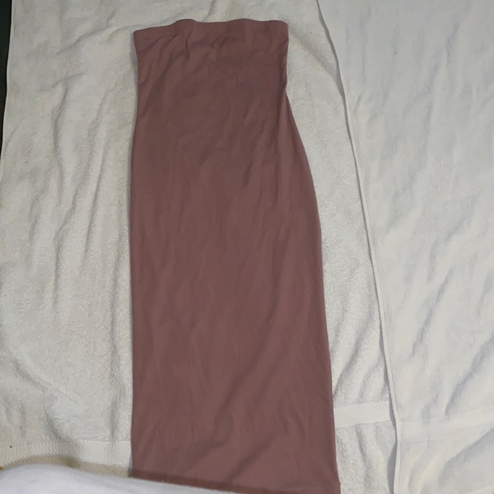 PINK STRAPLESS MIDI DRESS